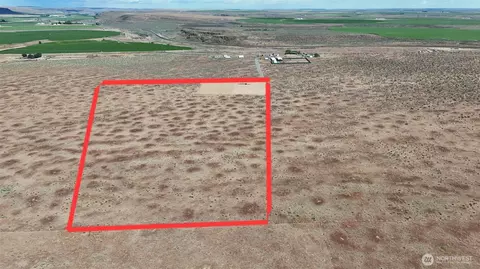 21340 Adrian Rd NE, Soap Lake, WA 98851