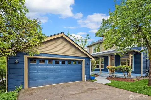 1905 NE 125th St, Seattle, WA 98125