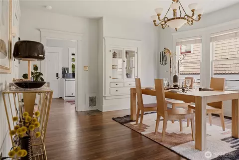 Dining - 1415 E Spring St, Seattle, WA 98122 photo 4 of 4