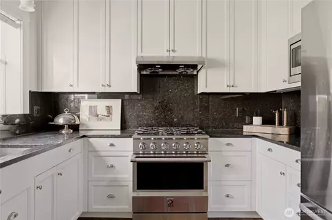 Kitchen - 1415 E Spring St, Seattle, WA 98122 photo 2 of 2
