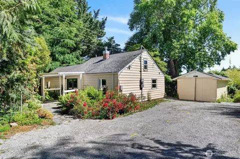 17662 Dunbar Rd, Mount Vernon, WA 98273