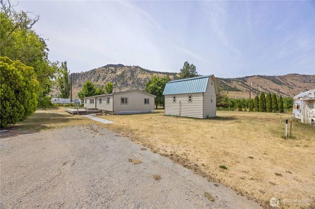 27 Buckingham Aly, Brewster, WA 98812