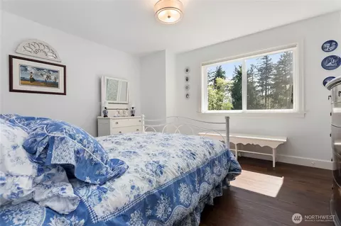 Bedroom - 9367 Marshall Rd, Bow, WA 98232 photo 2 of 2