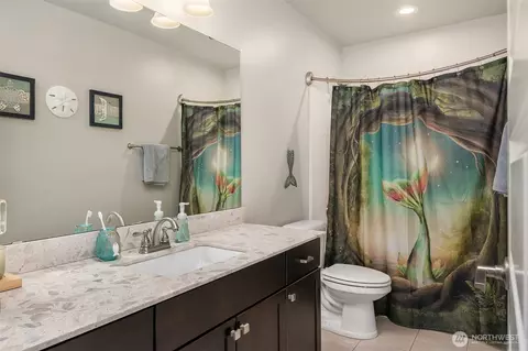 Bath - 3607 178th St SE, Bothell, WA 98012 photo 4 of 4