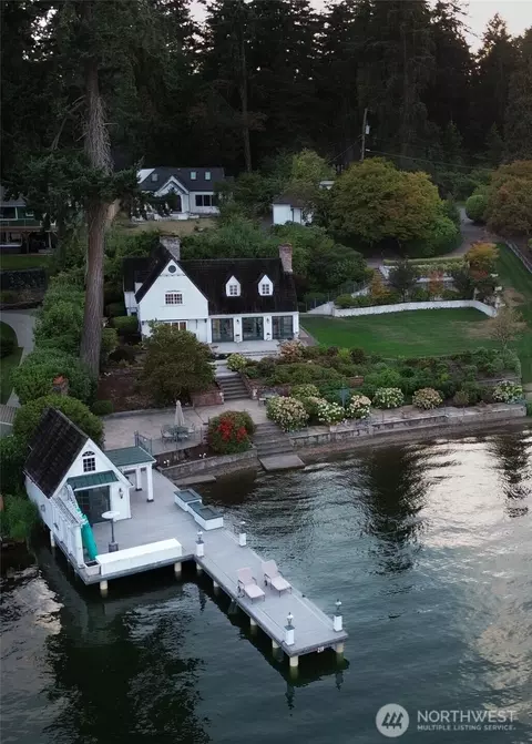 10007 Lake Steilacoom Dr SW, Lakewood, WA 98498