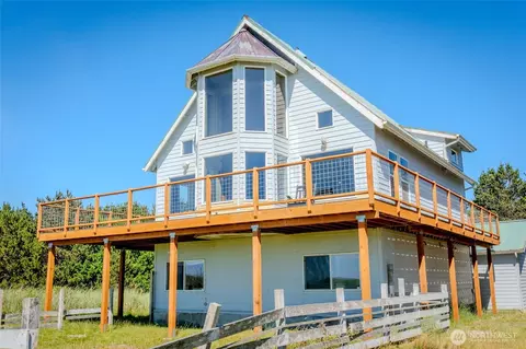 1004 267th Ln, Ocean Park, WA 98640