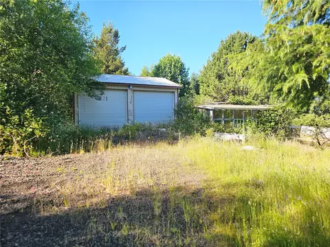 621 Ostman Rd, Raymond, WA 98577