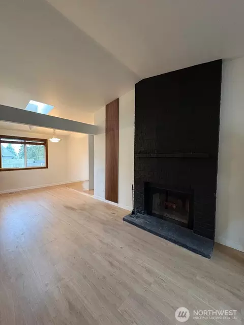 1923 233rd Pl SE, Bothell, WA 98021