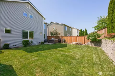 Exterior - 15509 38th Dr SE, Bothell, WA 98012 photo 7 of 10