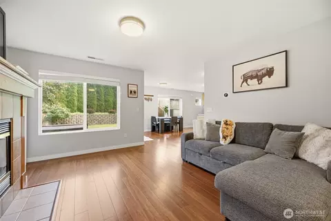 Living - 15509 38th Dr SE, Bothell, WA 98012 photo 1 of 4