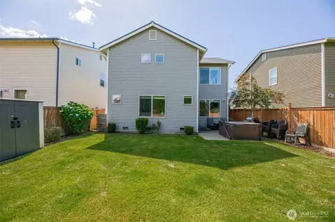 Exterior - 15509 38th Dr SE, Bothell, WA 98012 photo 3 of 10