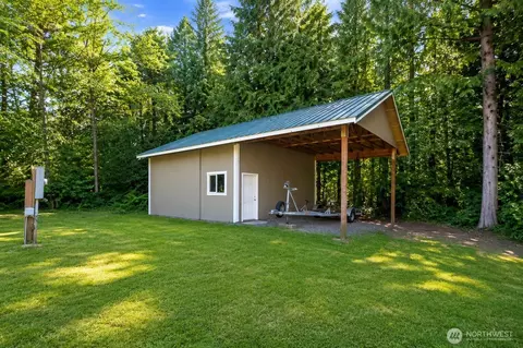 29424 Hansville Rd NE, Kingston, WA 98346