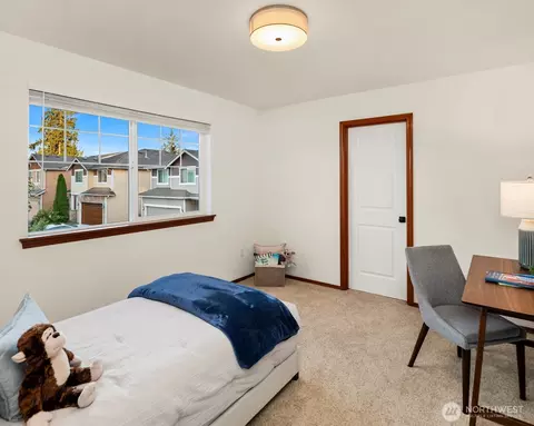 Bedroom - 18318 34th Ave SE, Bothell, WA 98012 photo 5 of 5