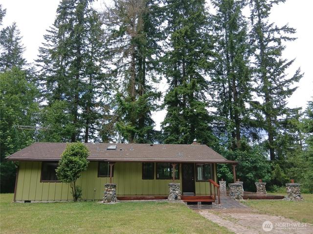 1384 Chicken Coop Rd, Sequim, WA 98382