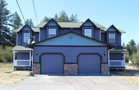 735 Crystal Springs Rd NW, Yelm, WA 98597