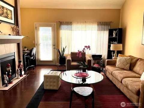 22806 42nd Pl S #5-2, Kent, WA 98032
