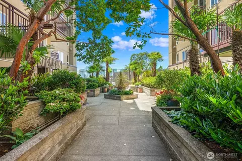 1711 E Olive Way #314, Seattle, WA 98102