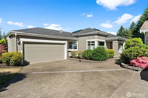 6744 Port Ln, Gig Harbor, WA 98335
