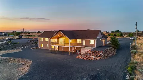 7328 Stonecrest Rd NE, Moses Lake, WA 98837