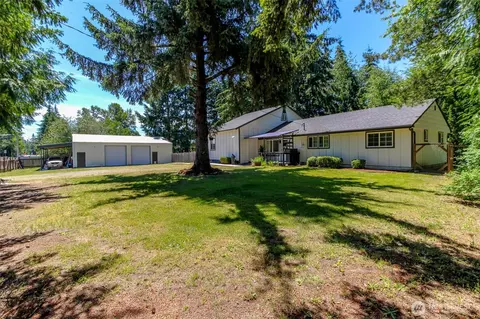 12524 Bingham Ave E, Tacoma, WA 98446