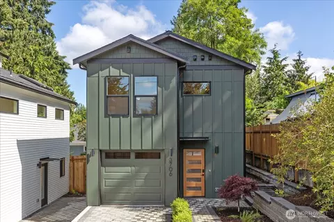 3706 NE 137th St, Seattle, WA 98125