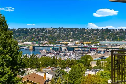 3650 26th Pl W #402A, Seattle, WA 98199