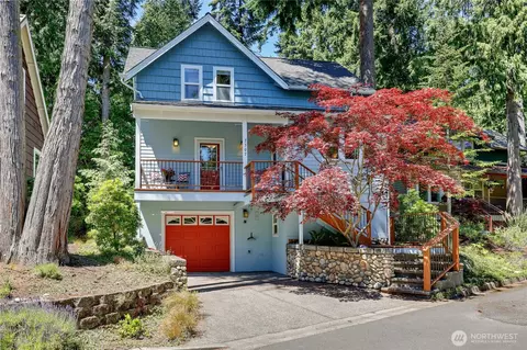 2307 Madrona St, Port Townsend, WA 98368