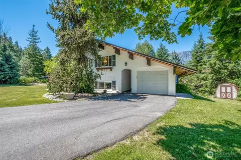 9724 Dye Rd, Leavenworth, WA 98826