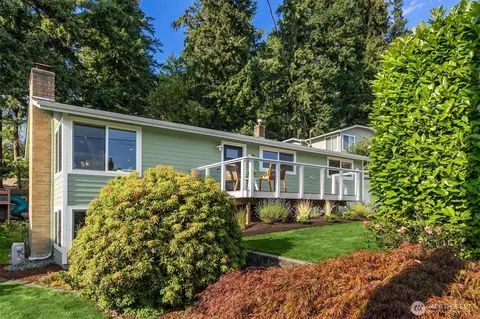 1020 NE Holm Ct, Poulsbo, WA 98370