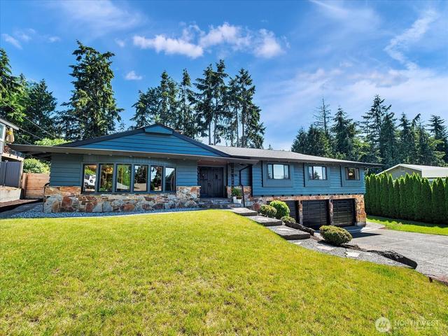 9616 242nd Pl SW, Edmonds, WA 98020