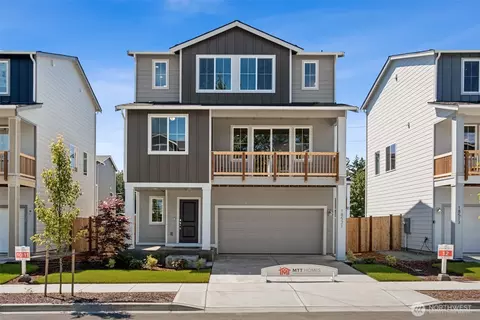18518 SE 271st Pl, Covington, WA 98042