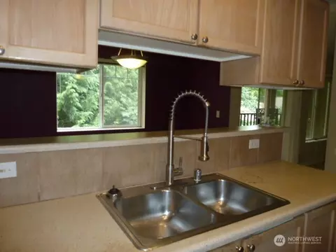 Kitchen - 18930 Bothell Everett Hwy #H303, Bothell, WA 98012 photo 1 of 1