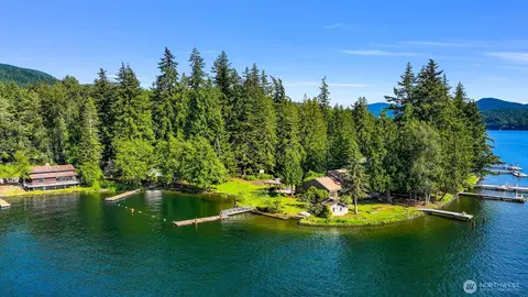 3169 Agate Bay Ln, Bellingham, WA 98226