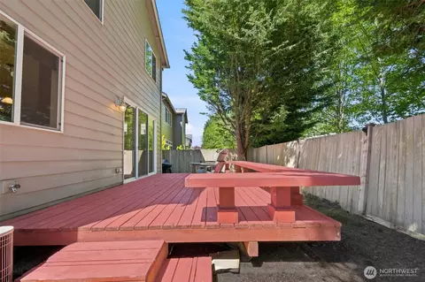 Exterior - 16021 35th Dr SE, Bothell, WA 98012 photo 9 of 10