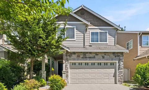 Exterior - 16021 35th Dr SE, Bothell, WA 98012 photo 2 of 10