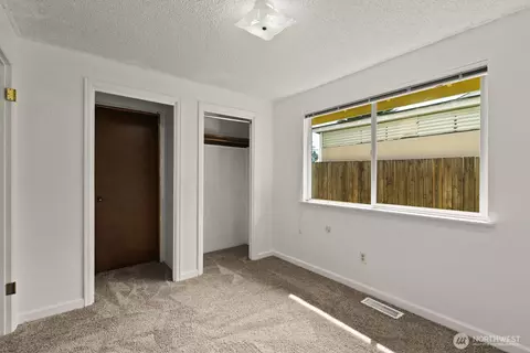 Bedroom - 15612 63rd Street Ct E, Sumner, WA 98390 photo 4 of 6