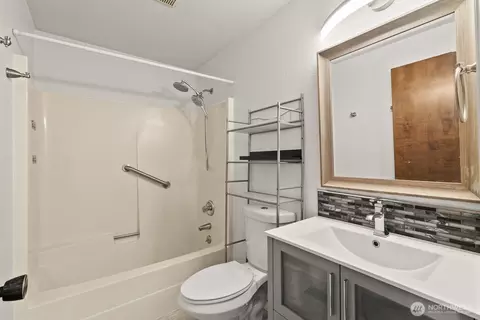 Bath - 15612 63rd Street Ct E, Sumner, WA 98390 photo 1 of 3