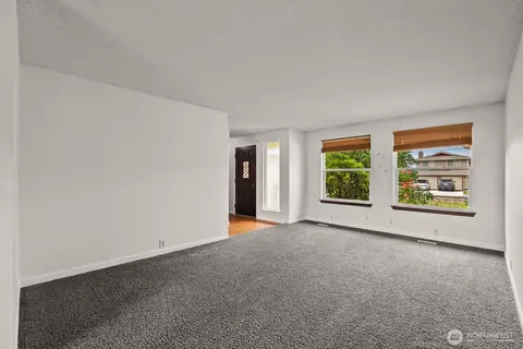 Living - 15612 63rd Street Ct E, Sumner, WA 98390 photo 1 of 10