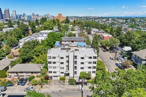 1312 S Massachusetts St #301, Seattle, WA 98144