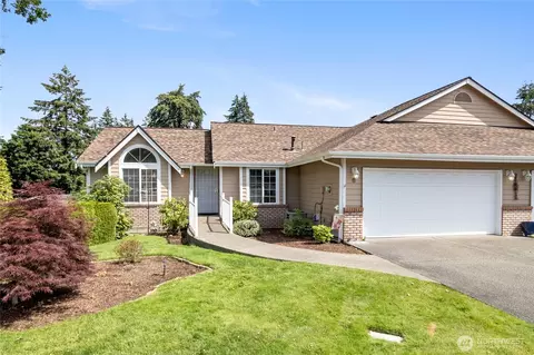 8 Lakewood Oaks Dr SW, Lakewood, WA 98499
