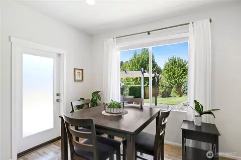 Dining - 1001 Van Ogle Ln NW, Orting, WA 98360 photo 3 of 3