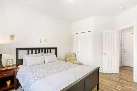 Bedroom - 1001 Van Ogle Ln NW, Orting, WA 98360 photo 2 of 6