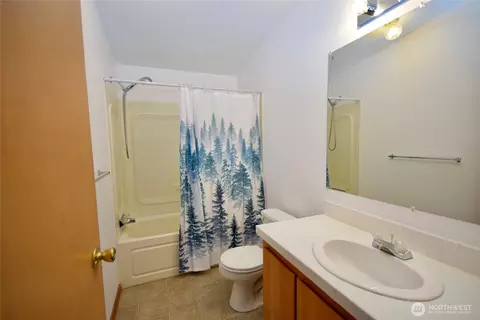 Bath - 612 N Seventh Ave, Sequim, WA 98382 photo 1 of 3