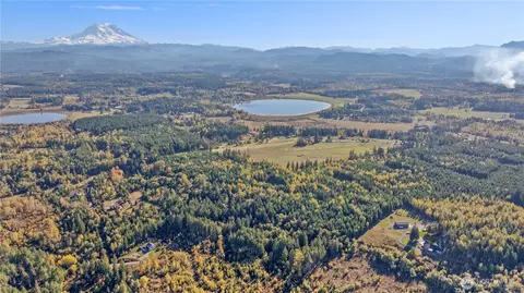 40320 32nd Ave E, Eatonville, WA 98328