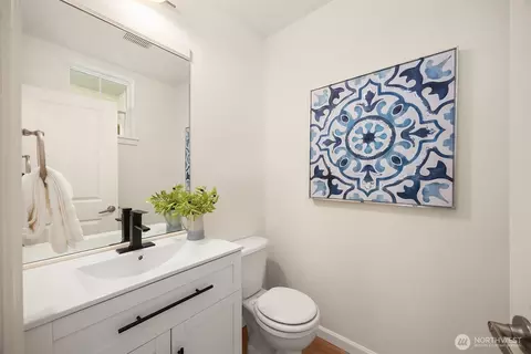 Bath - 3322 239th St SE, Bothell, WA 98021 photo 1 of 4