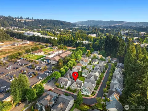 View/Area - 3322 239th St SE, Bothell, WA 98021 photo 2 of 7