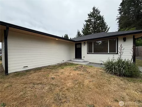 20213 60th Ave W, Lynnwood, WA 98036
