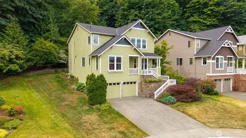 10625 NE 173rd Pl, Bothell, WA 98011