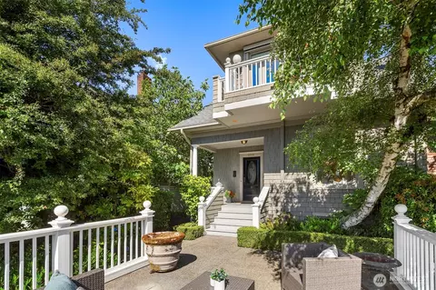 1906 10th Ave E, Seattle, WA 98102