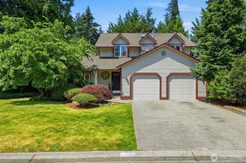11822 37th Dr SE, Everett, WA 98208